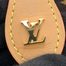 将图像加载到图库查看器中，LOUIS VUITTON Fold Me Pouch BrownM80874 Monogram
