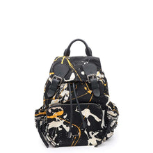 将图像加载到图库查看器中，BURBERRY Backpack Black Nylon
