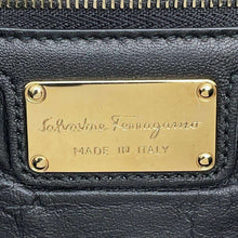 Load image into Gallery viewer, Ferragamo SequinsChainShoulder Bag BlackAU21/F013 Leather
