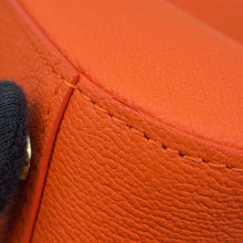 将图像加载到图库查看器中，Delvaux Brillon mini Orange Leather
