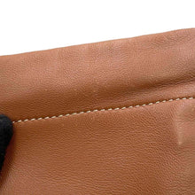 将图像加载到图库查看器中，CELINE Cuir Triomphe Drawstring Mobile Pouch Tan10L163ETK Lambskin
