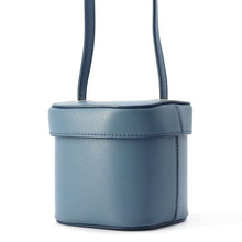 Load image into Gallery viewer, CELINE Small box Blue199263DU3 Leather
