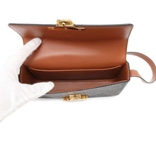 将图像加载到图库查看器中，CELINE Triomphe One Shoulder Bag Tan194142CUZ Calf Leather
