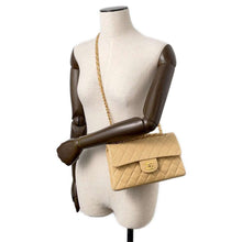 Load image into Gallery viewer, CHANEL Matelasse ChainShoulder BeigeA01113 Lambskin Size 23
