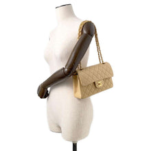 Load image into Gallery viewer, CHANEL Matelasse ChainShoulder BeigeA01113 Lambskin Size 23
