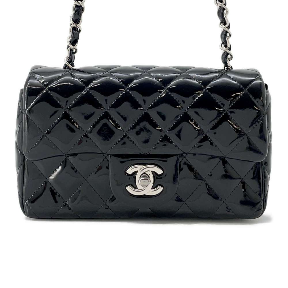 CHANEL Matelasse ChainShoulder BlackA69900 Patent Leather