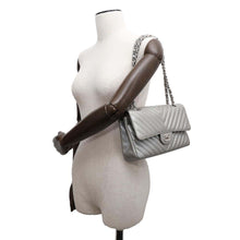 Load image into Gallery viewer, CHANEL Matelasse V Stitch ChainShoulder SilverA01112 Caviar Leather
