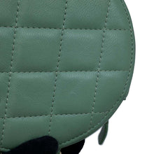 将图像加载到图库查看器中，CHANEL Round Shoulder Bag Light GreenA70657 Lambskin
