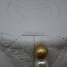 Load image into Gallery viewer, CHANEL Matelasse  PearlChainShoulder Bag Mini WhiteAS2529 Leather
