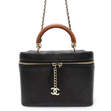 将图像加载到图库查看器中，CHANEL Vanity Bag ChainShoulder Bag Black Leather
