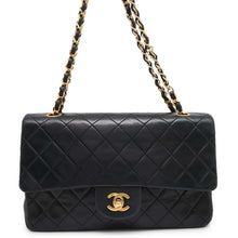 Load image into Gallery viewer, CHANEL Double Flap Matelasse ChainShoulder BlackA01112 Lambskin Size 25
