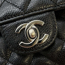 将图像加载到图库查看器中，CHANEL Matelasse ChainShoulder Black Caviar Leather
