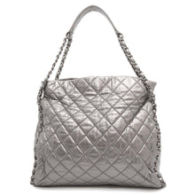 将图像加载到图库查看器中，CHANEL Around Chain Shoulder Silver Leather
