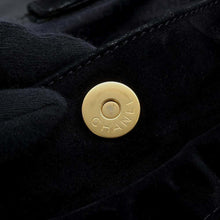 将图像加载到图库查看器中，CHANEL CC Logo ChainShoulder Black Velour
