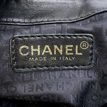 将图像加载到图库查看器中，CHANEL CC Logo ChainShoulder Black Velour
