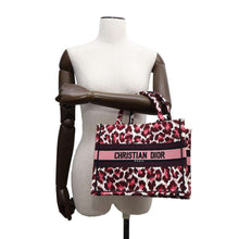 将图像加载到图库查看器中，Dior Book Tote Leopard Pink Canvas Size Small
