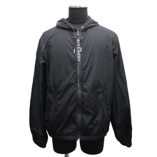 将图像加载到图库查看器中，Givenchy NylonJacket Size 52 BlackBM015Q109A Nylon100%
