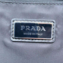 将图像加载到图库查看器中，PRADA Tote Bag Gray2VG120 Nylon
