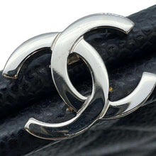 Load image into Gallery viewer, CHANEL Matelasse Kiss Lock Clutch Bag BlackA32342 Caviar Leather
