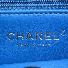 Load image into Gallery viewer, CHANEL Camellia Shoulder Bag BlueAS3829 Denim
