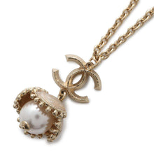 Load image into Gallery viewer, CHANEL CC Logo Flower Faux Pearl Necklace Gold Gold Plated Faux Pearl
