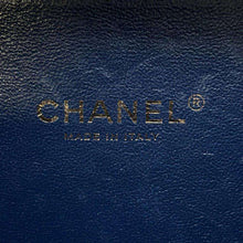 Load image into Gallery viewer, CHANEL CC Fidigree Chain Vanity Bag NavyA93342 Caviar Leather
