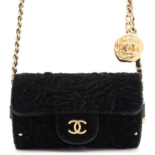 Load image into Gallery viewer, CHANEL CamelliaChainPochette BlackAP2285 Suede Metal
