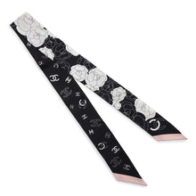 将图像加载到图库查看器中，CHANEL CamelliaPattern Scarf Black/White/Pink Silk100%
