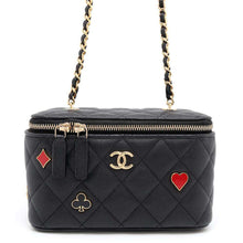 将图像加载到图库查看器中，CHANEL ChainShoulder Bag Vanity Case Playing Cards BlackAP3079 Caviar Leather
