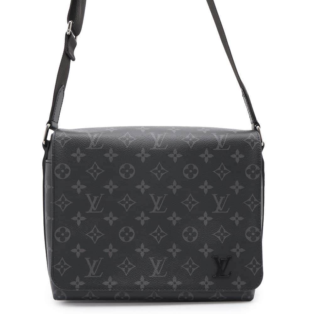 LOUIS VUITTON District PM NV3 NoirM46255 Monogram Eclipse Size PM