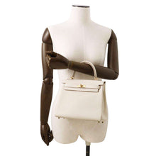 Load image into Gallery viewer, HERMES Kelly Retourne Craie Togo Leather Size 25
