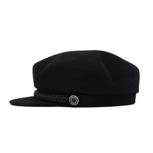 Load image into Gallery viewer, HERMES Deauville Cap Size 58 Black Cashmere100% Leather
