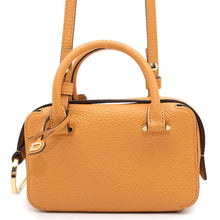 将图像加载到图库查看器中，Delvaux Cool box HoneyAA0567 Calf Leather Size Nano
