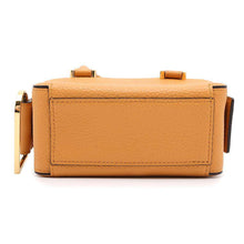 将图像加载到图库查看器中，Delvaux Cool box HoneyAA0567 Calf Leather Size Nano
