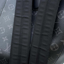 将图像加载到图库查看器中，LOUIS VUITTON Backpack・Explorer NoirM40527 Monogram Eclipse
