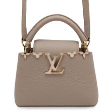 Load image into Gallery viewer, LOUIS VUITTON Capucines MINI GaletM11341 Taurillon Leather Size Mini
