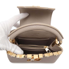 Load image into Gallery viewer, LOUIS VUITTON Capucines MINI GaletM11341 Taurillon Leather Size Mini
