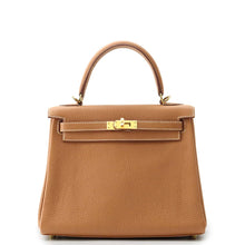 Load image into Gallery viewer, HERMES Kelly Retourne Gold Togo Leather Size 25
