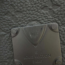 Load image into Gallery viewer, LOUIS VUITTON SPadlock Vertical Wearable Wallet NoirM81524 Monogram・Taurillon
