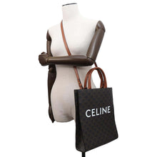 将图像加载到图库查看器中，CELINE Triomphe Vertical Hippo Tan191542 PVC Leather Size Small
