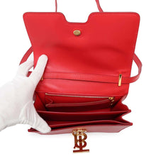 将图像加载到图库查看器中，BURBERRY TB Shoulder Bag Red Leather
