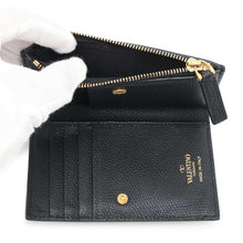 将图像加载到图库查看器中，Valentino Garavani V-logo signature card holder Black2W2P0T46RQR Calf Leather
