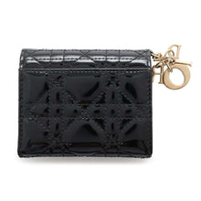 将图像加载到图库查看器中，Dior Cannage Lady Dior Lotus Wallet BlackS0181OVRB Patent Calf Leather
