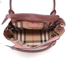 将图像加载到图库查看器中，BURBERRY 2wayHandbag Pink Leather
