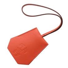 将图像加载到图库查看器中，HERMES Fauve Clochette Keychain Brique Leather
