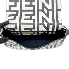 将图像加载到图库查看器中，FENDI Mamma Bucket ROMA Marc Jacobs collaboration White/Black8BR600 Leather
