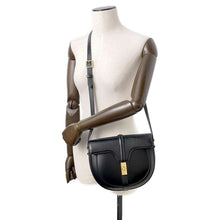 将图像加载到图库查看器中，CELINE Busas 16 Shoulder Bag Black189193BEY Calf Leather Size Medium
