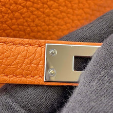 将图像加载到图库查看器中，HERMES Kelly Retourne Orange Togo Leather Size 25
