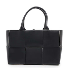 将图像加载到图库查看器中，Bottega Veneta Arco Tote Bag Black/White652867 Calf Leather Size Small
