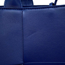 将图像加载到图库查看器中，Bottega Veneta Arco Tote Bag Blue652867 Lambskin Size Small
